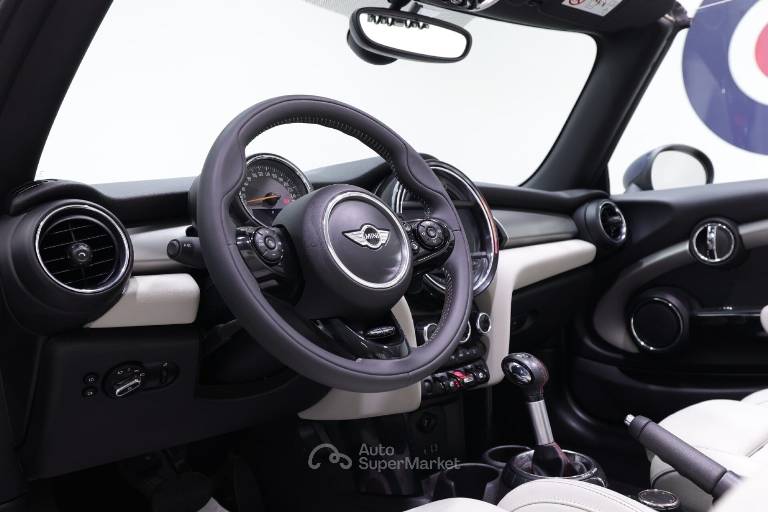 MINI Cooper 5