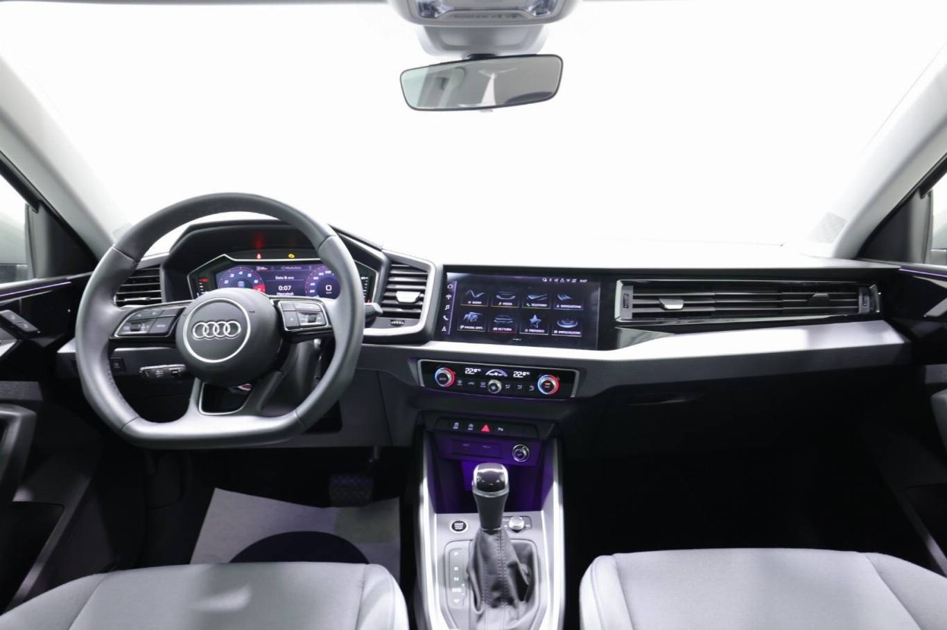 AUDI A1 10