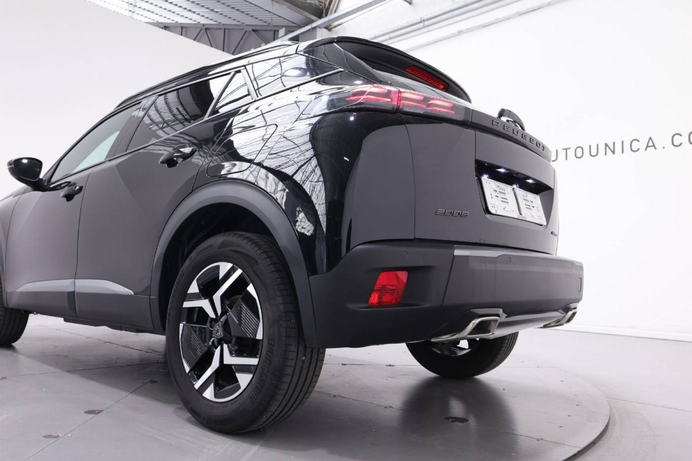 PEUGEOT 2008 40