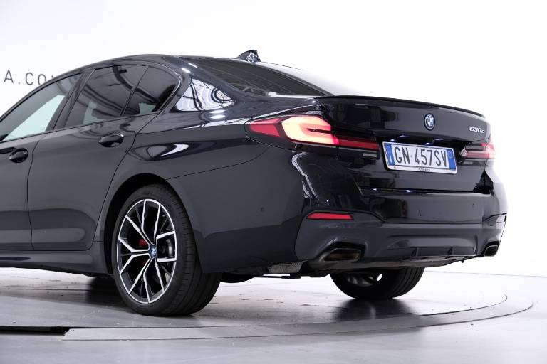 BMW 530 56