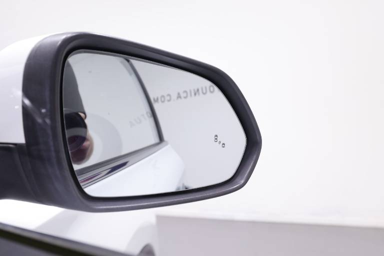 MG ZS 52