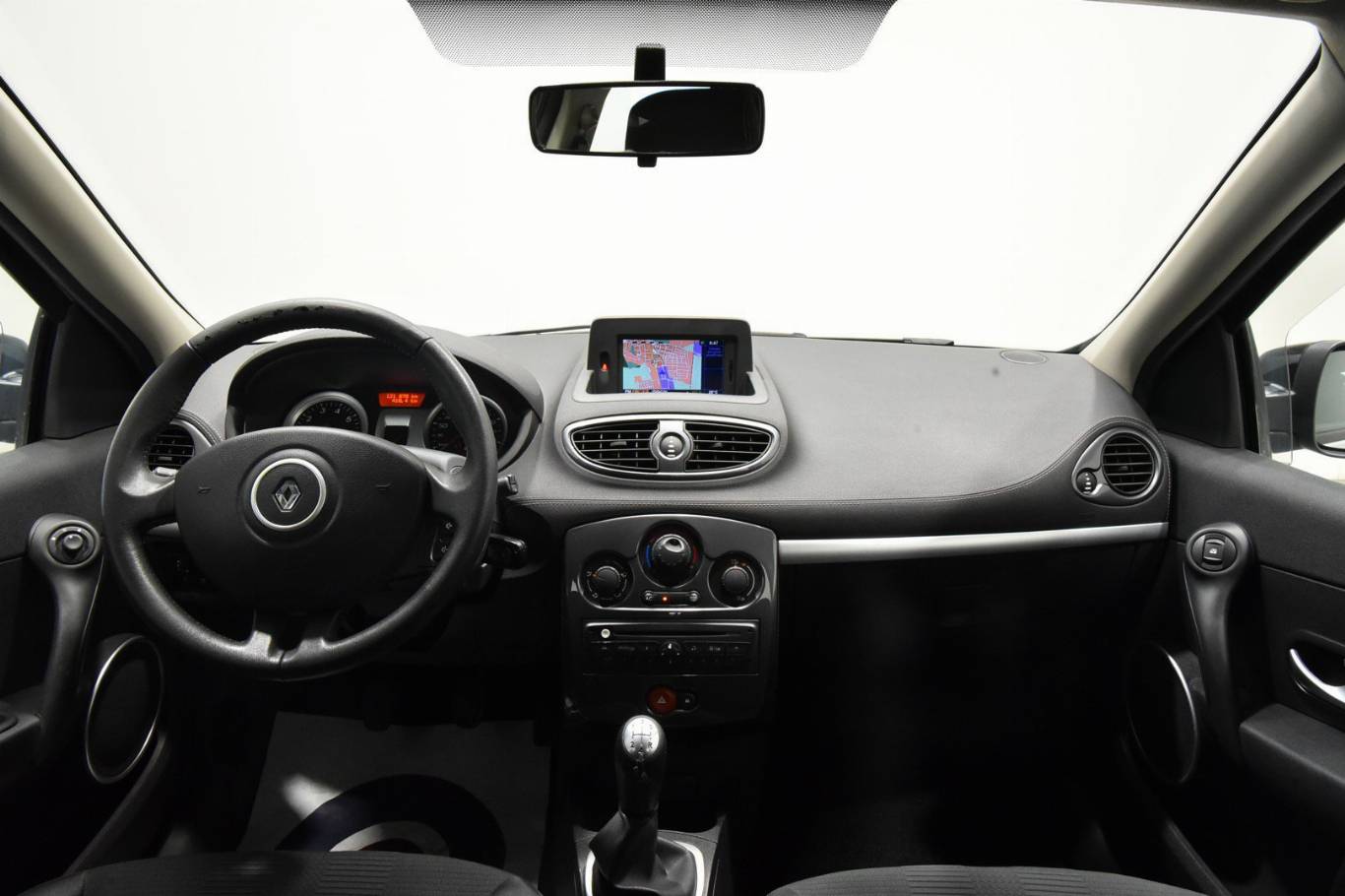 RENAULT Clio 20