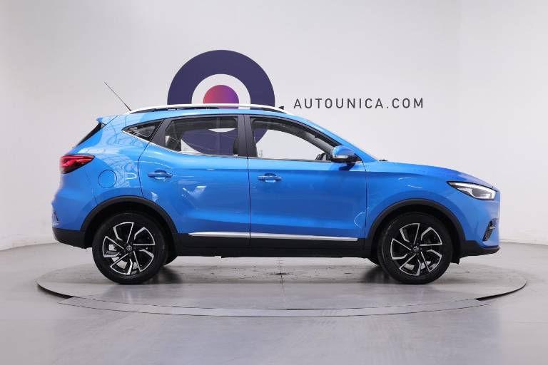 MG ZS 4