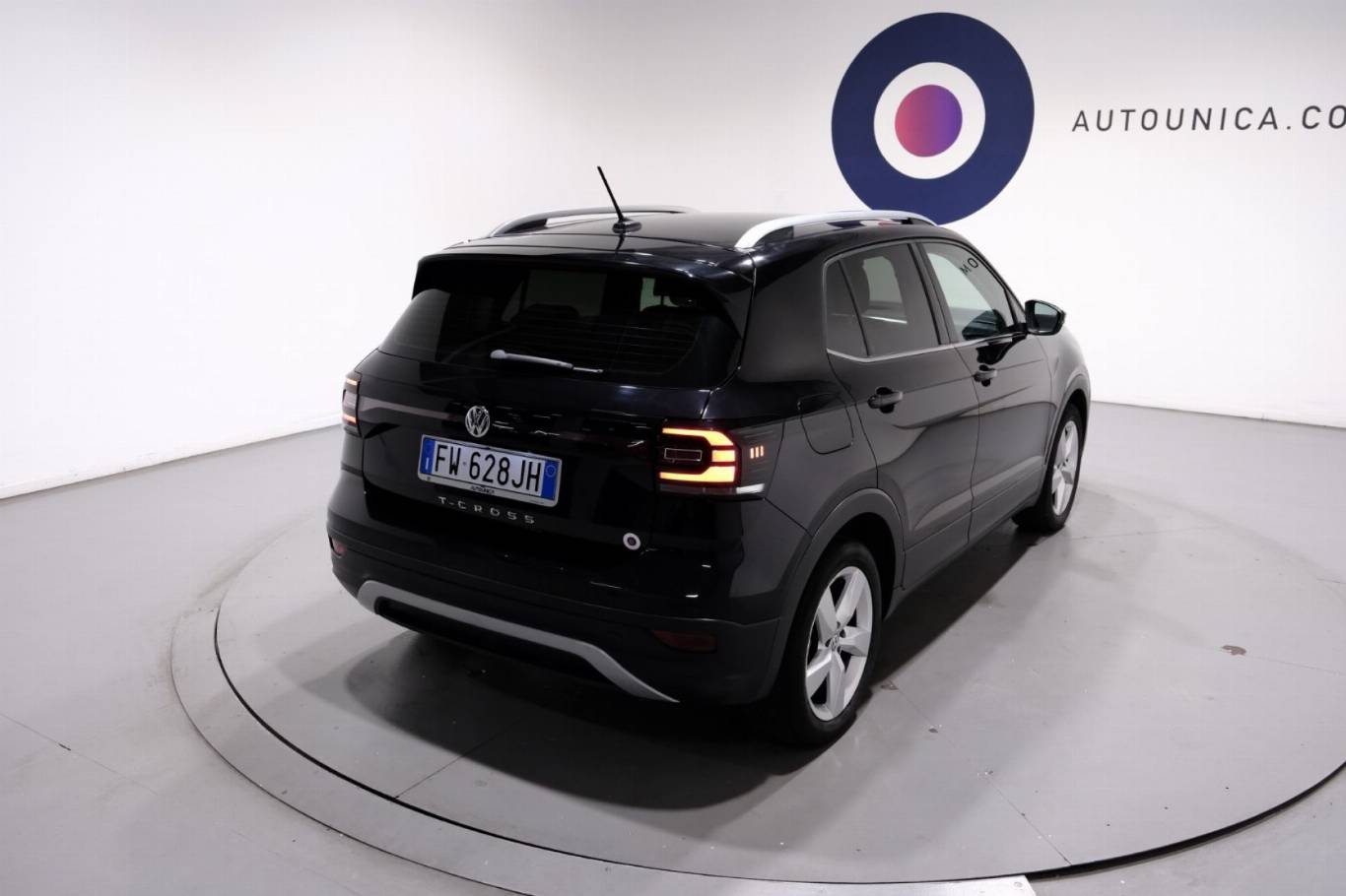 VOLKSWAGEN T-Cross 60