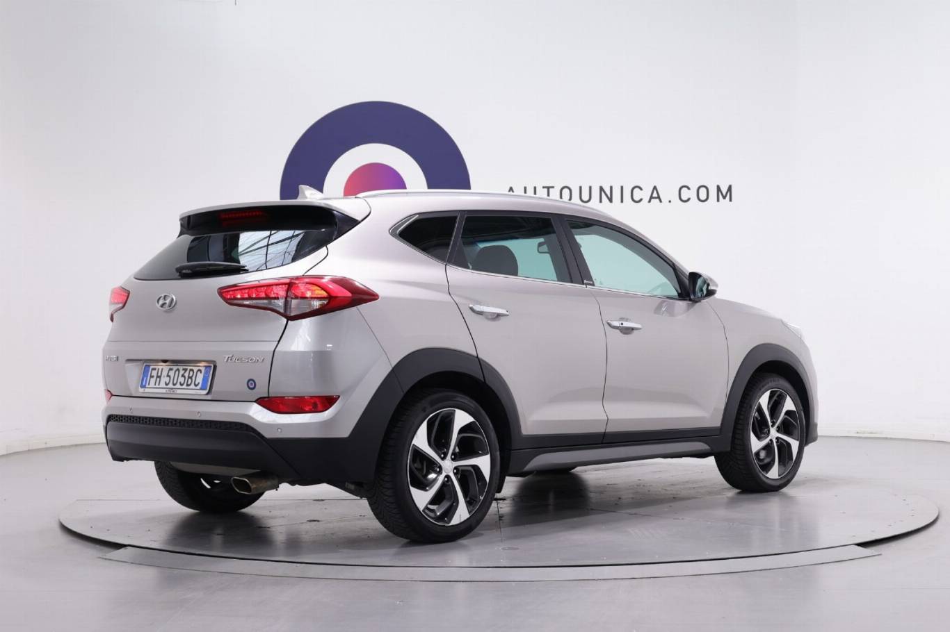 HYUNDAI Tucson 14