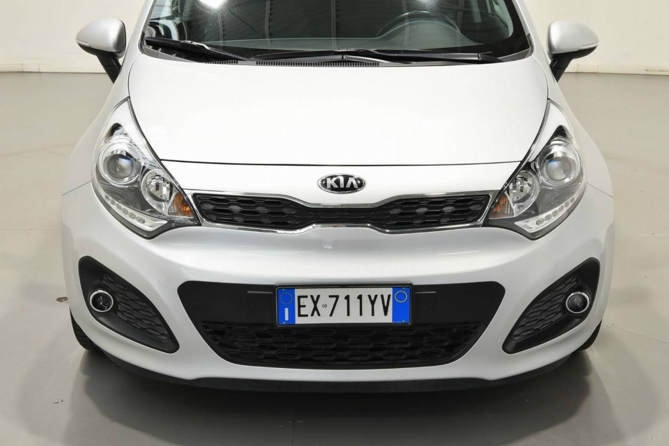 KIA Rio 14