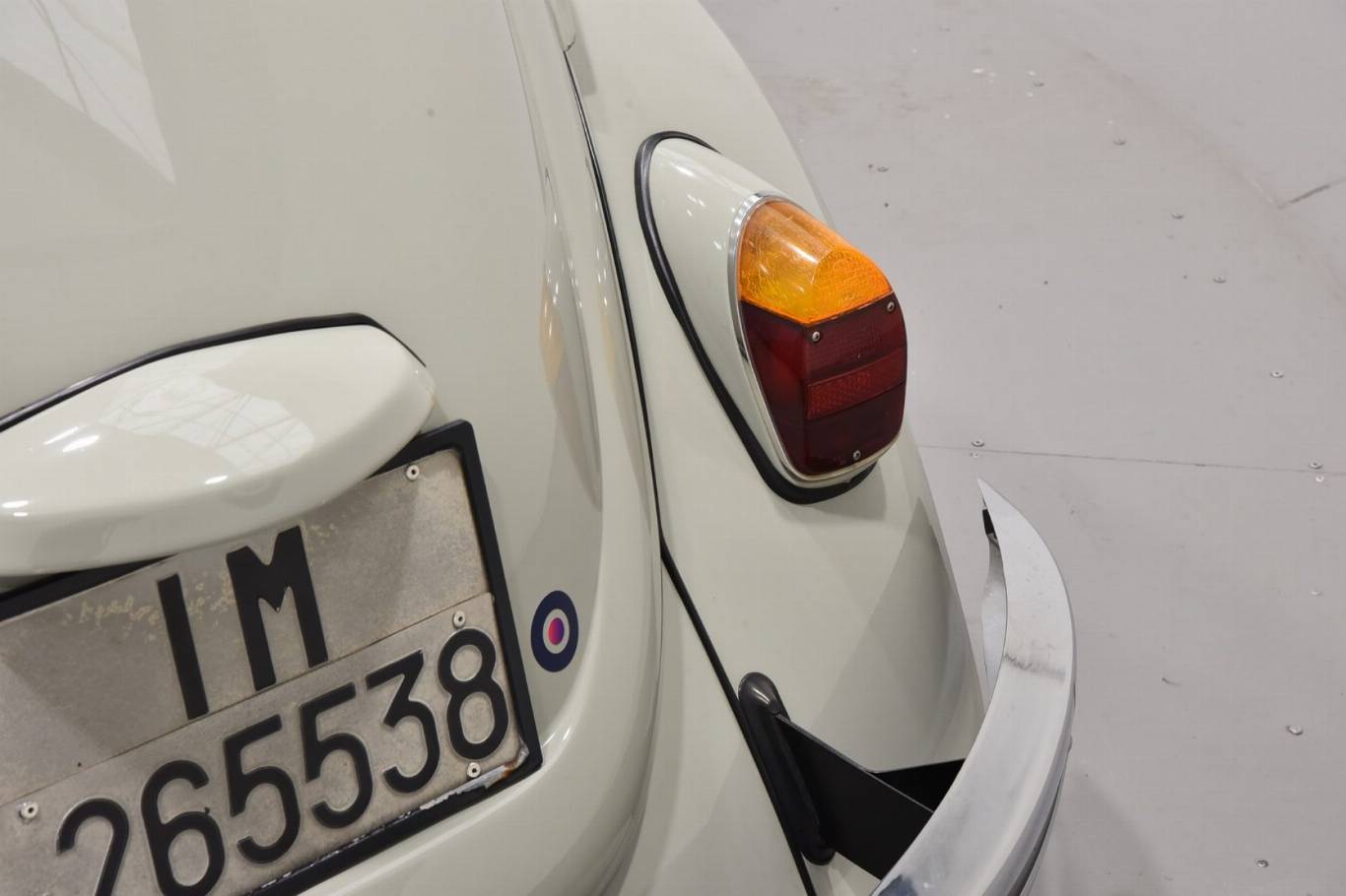 VOLKSWAGEN Maggiolino 43