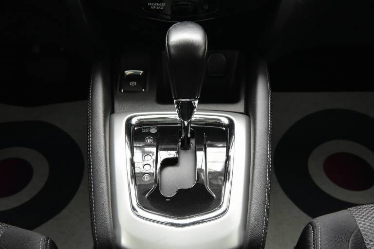 NISSAN Qashqai 10