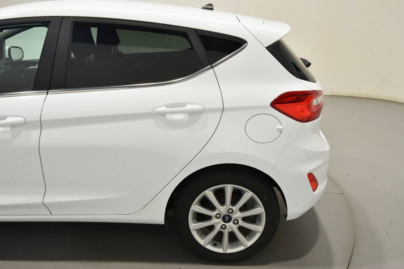 FORD Fiesta 44