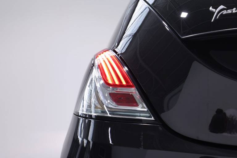 LANCIA Ypsilon 33
