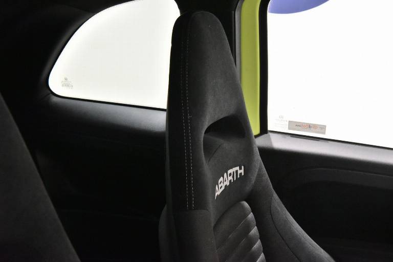 ABARTH 595 Competizione 39