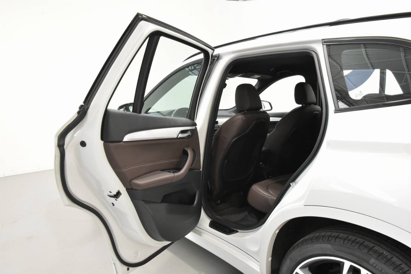 BMW X1 57