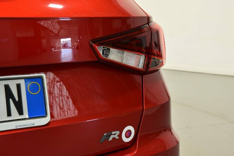 SEAT Arona 19