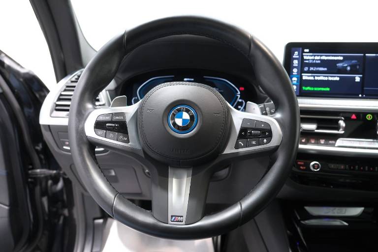 BMW X3 8