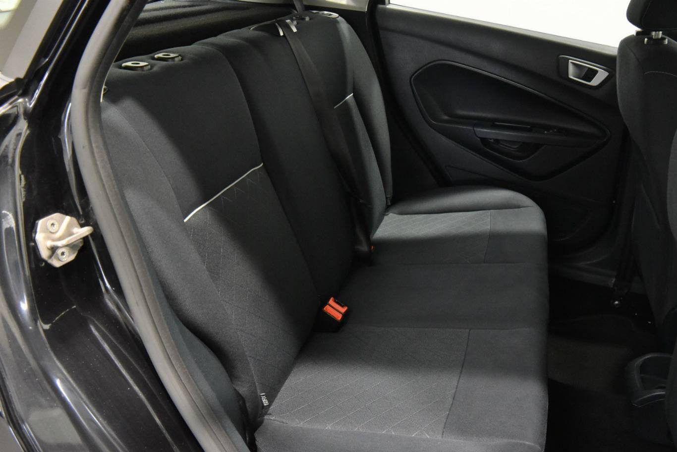 FORD Fiesta 41