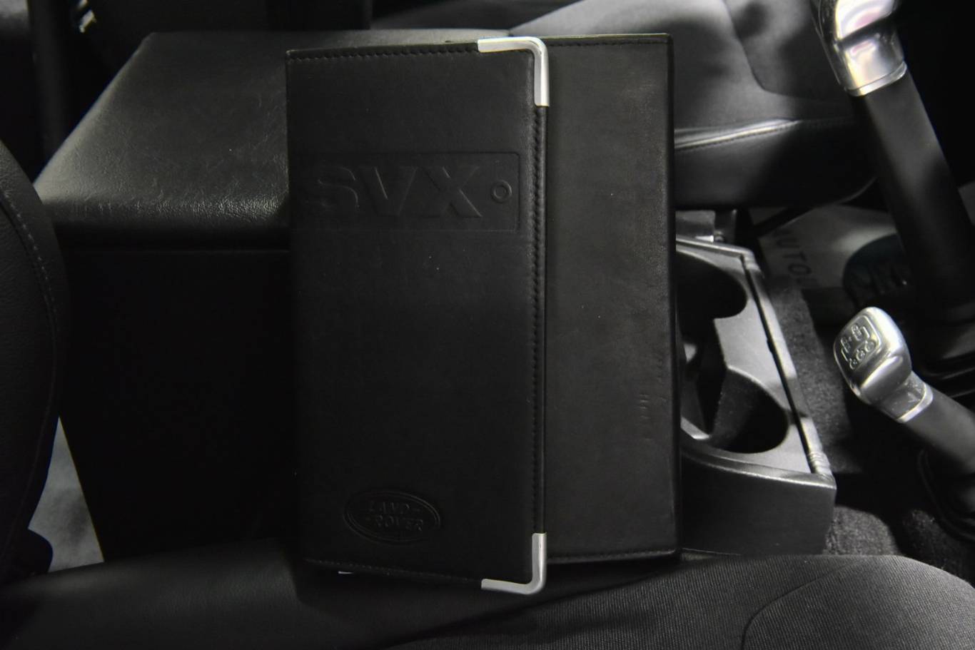 LAND ROVER Defender 52