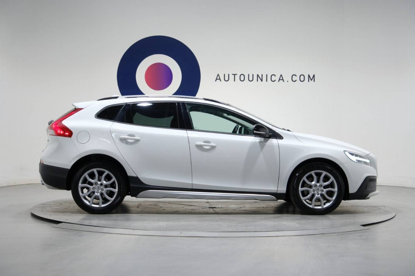 VOLVO V40 Cross Country 4