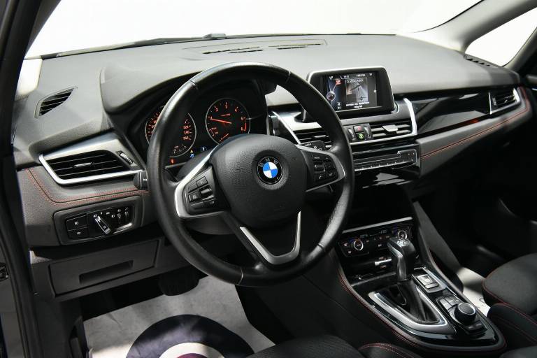 BMW 218 3