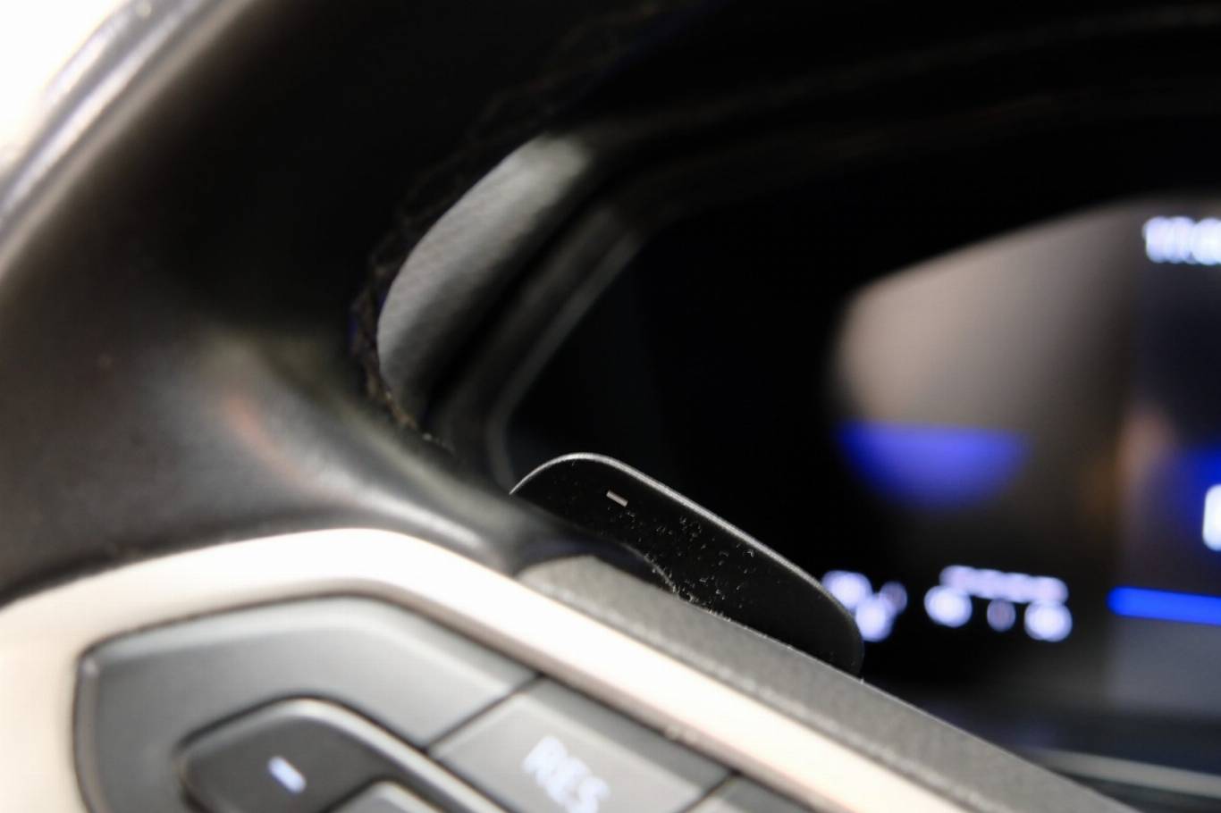 VOLKSWAGEN T-Cross 25