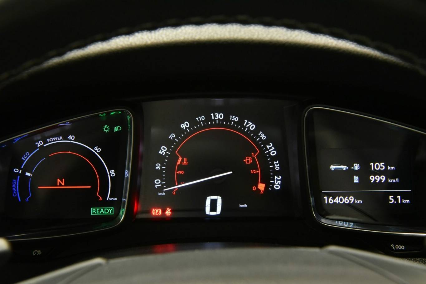 DS AUTOMOBILES DS 5 25