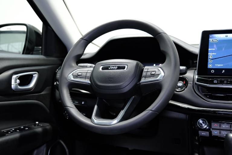 JEEP Compass 43