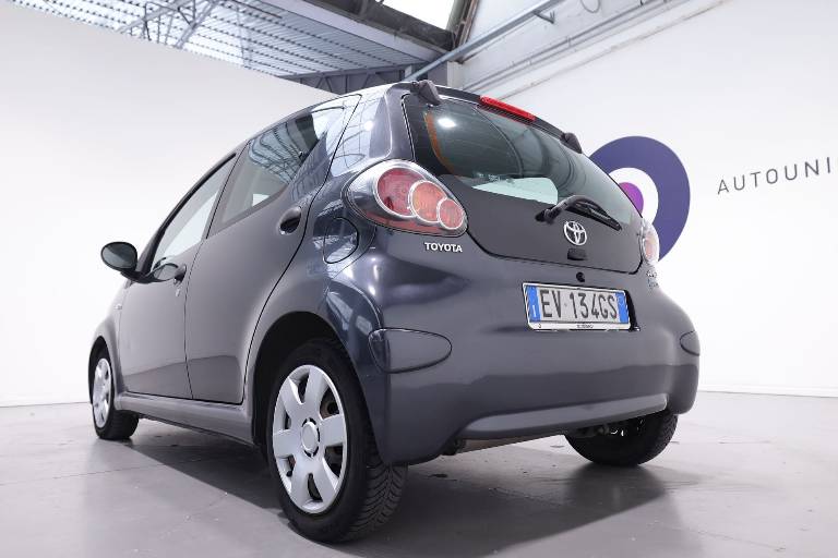 TOYOTA Aygo 35