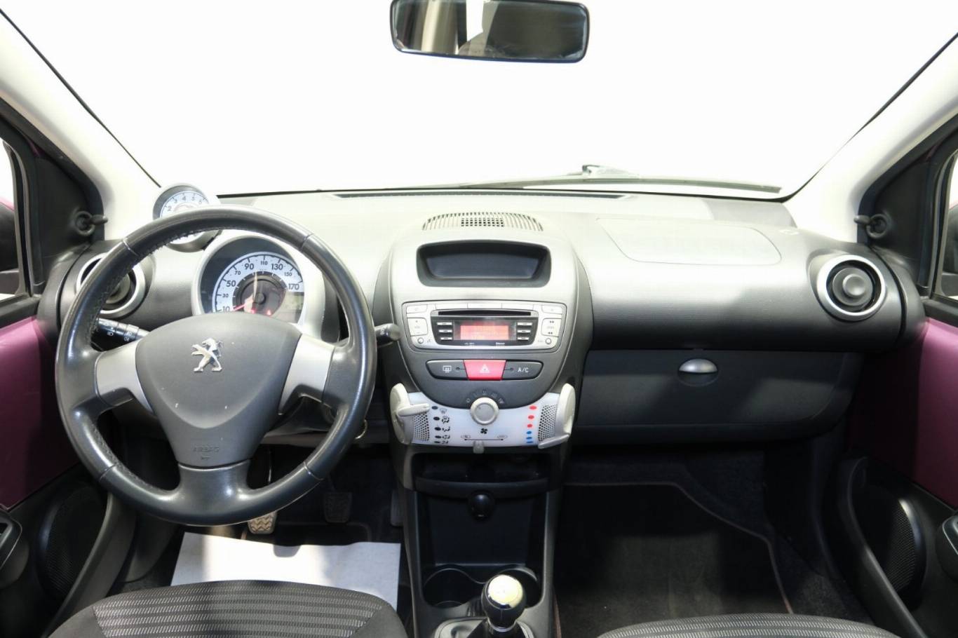 PEUGEOT 107 10