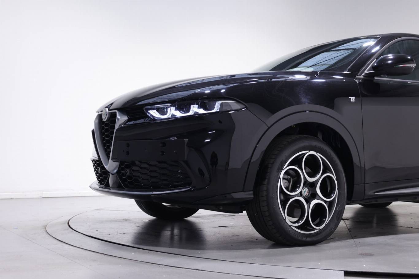 ALFA ROMEO Tonale 11