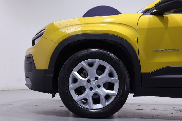JEEP Avenger 17