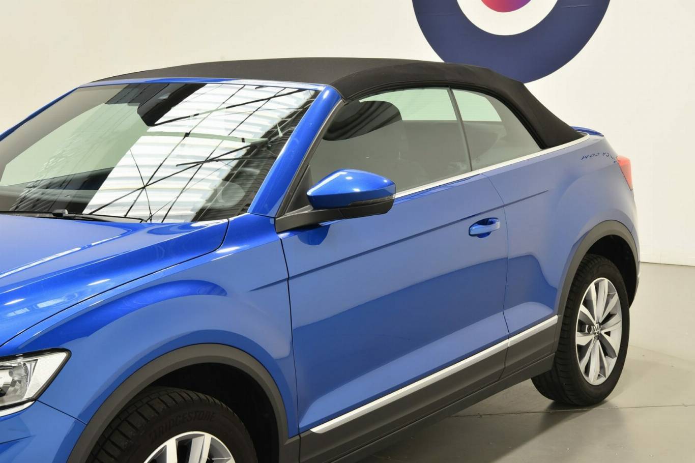VOLKSWAGEN T-Roc 40