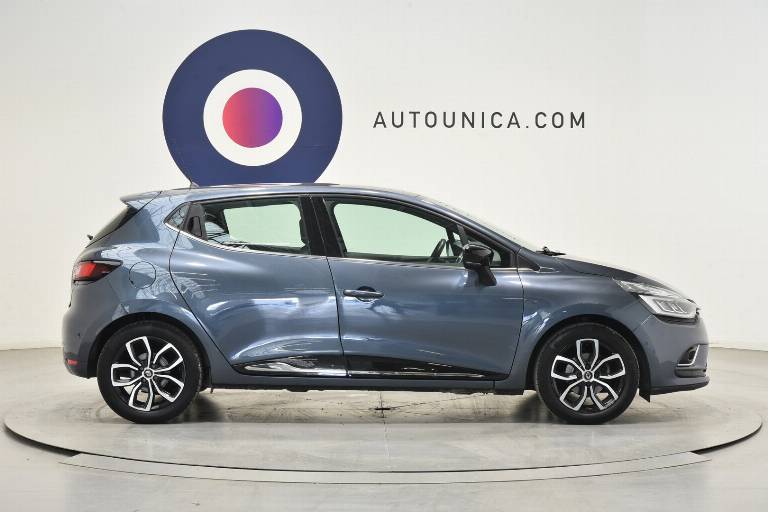 RENAULT Clio 31
