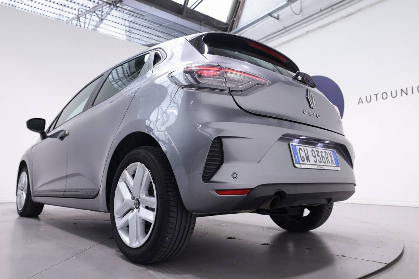 RENAULT Clio 38