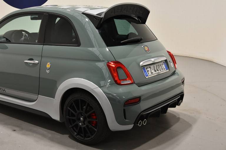 ABARTH 695 35