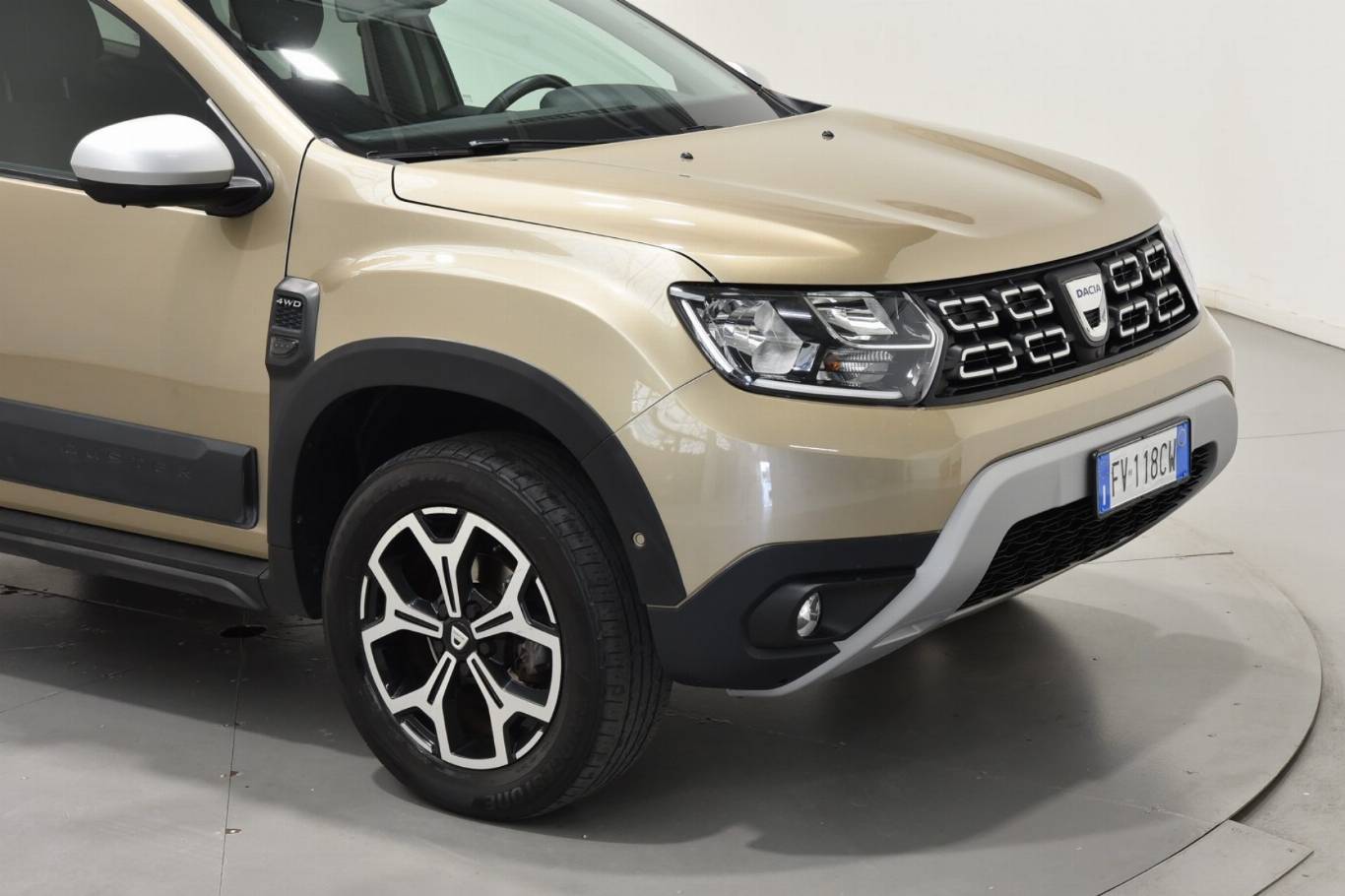 DACIA Duster 8
