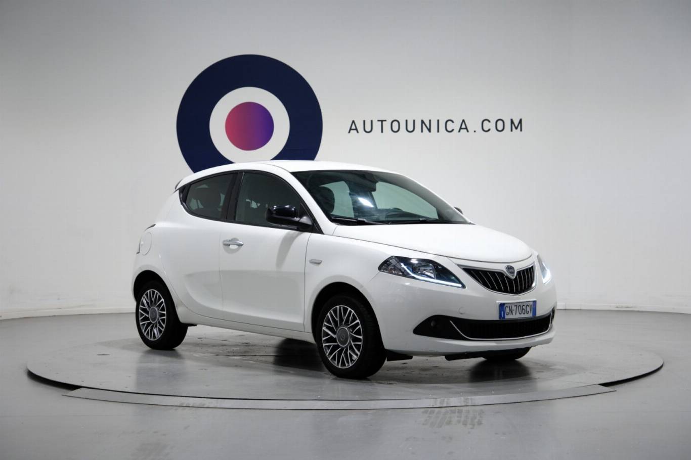 LANCIA Ypsilon 3