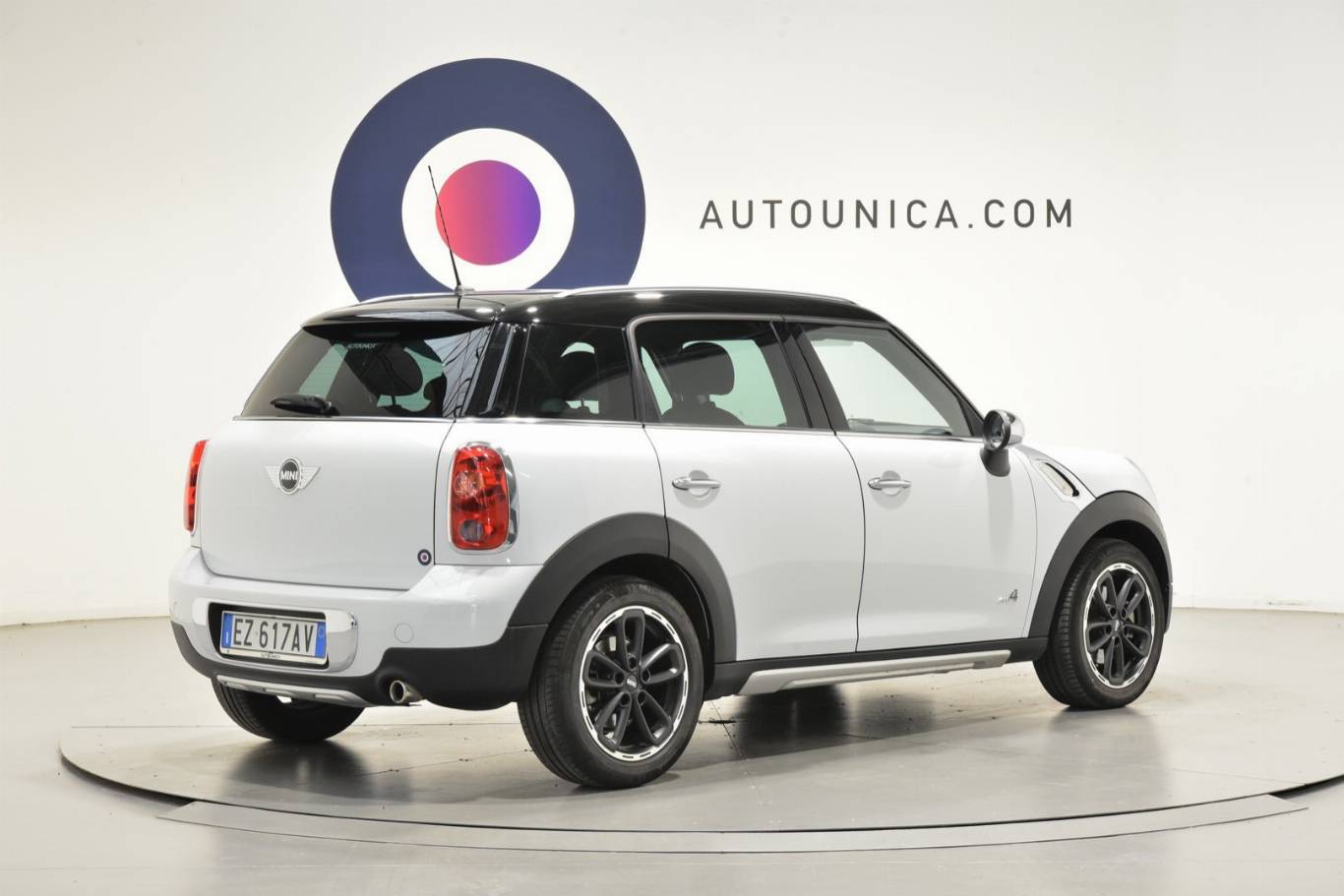 MINI Countryman 28