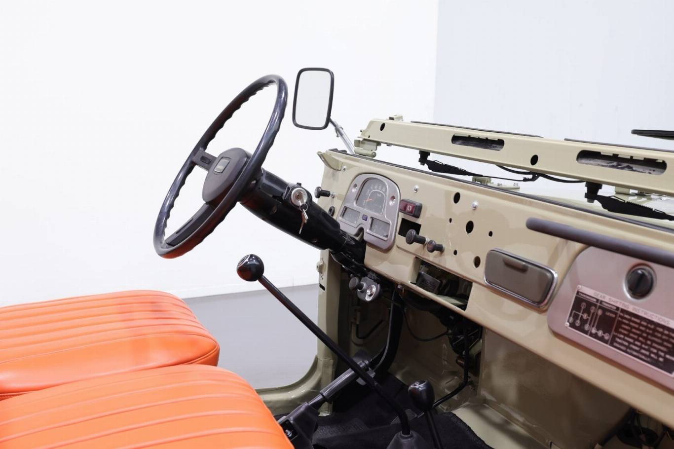 TOYOTA Land Cruiser 8
