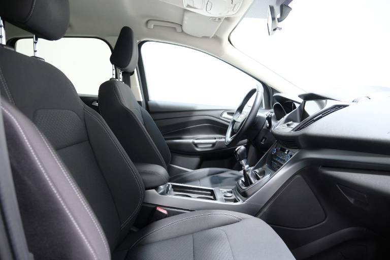FORD Kuga 55