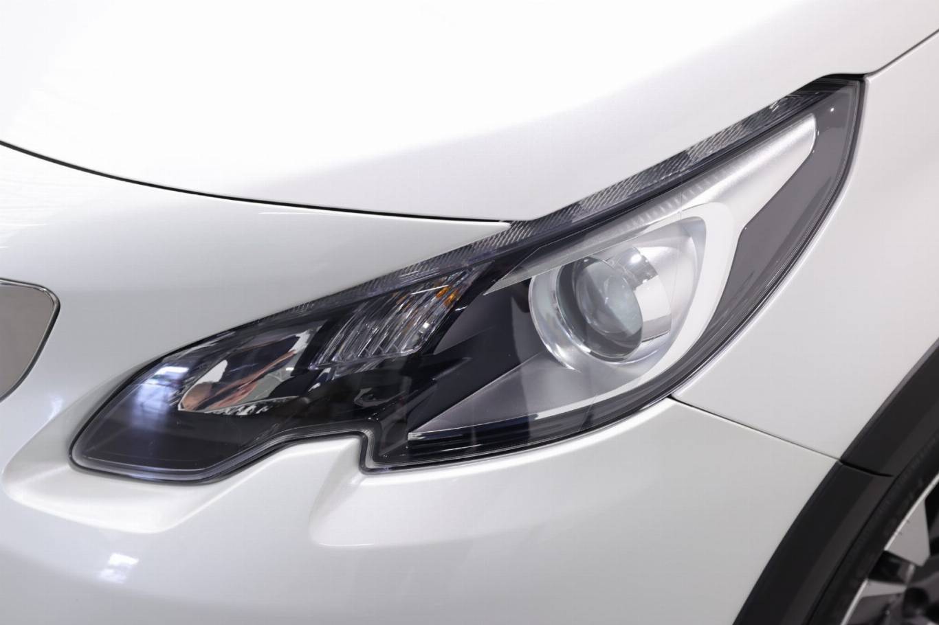 PEUGEOT 2008 40