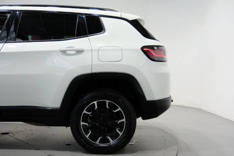 JEEP Compass 48