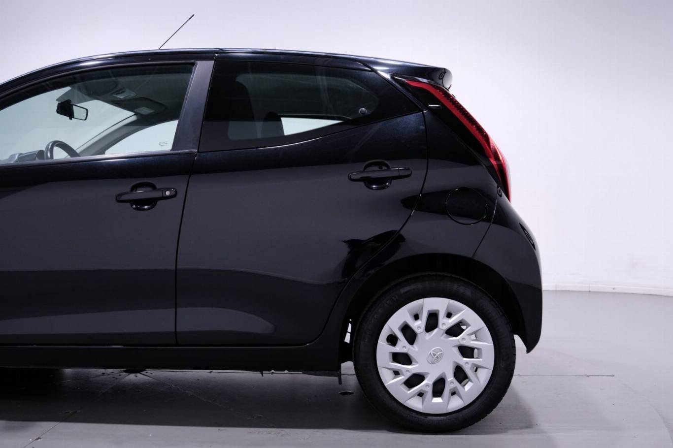 TOYOTA Aygo 46