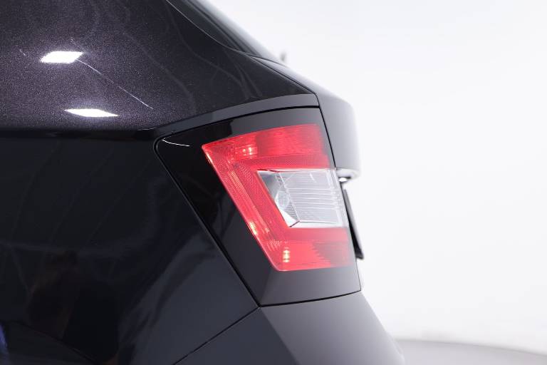 SKODA Fabia 17