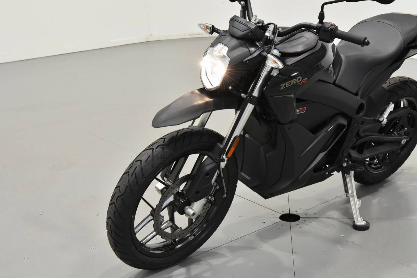 ZERO MOTORCYCLES ZERO DSR 16
