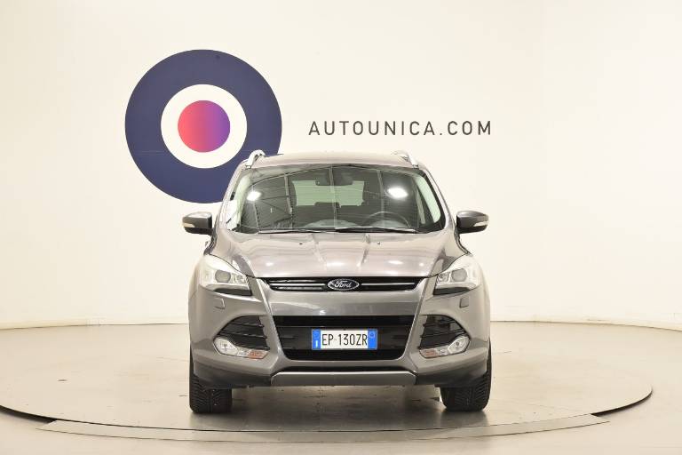 FORD Kuga 5