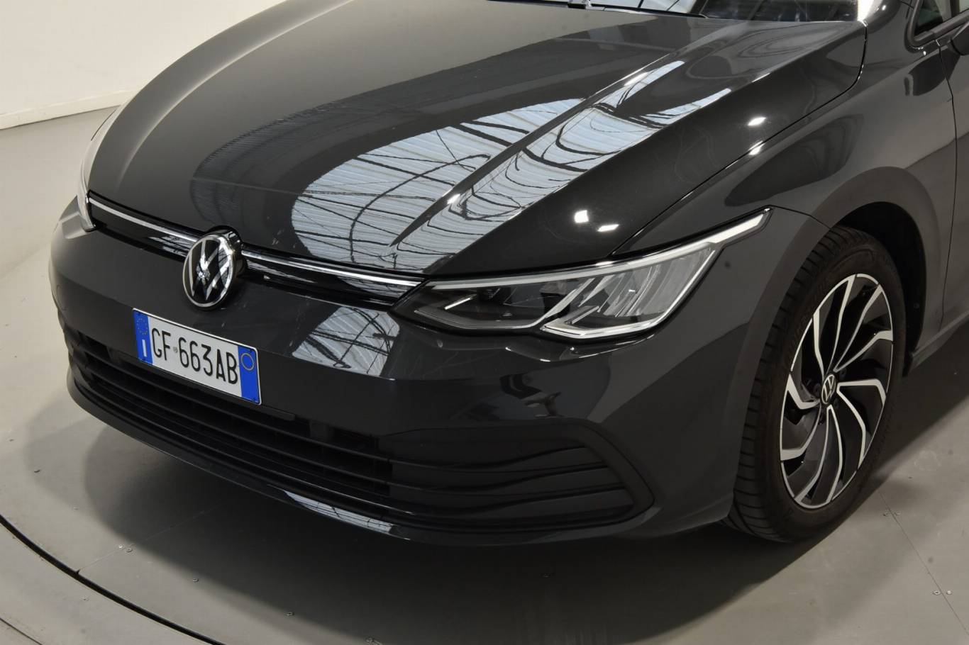VOLKSWAGEN Golf Variant 40