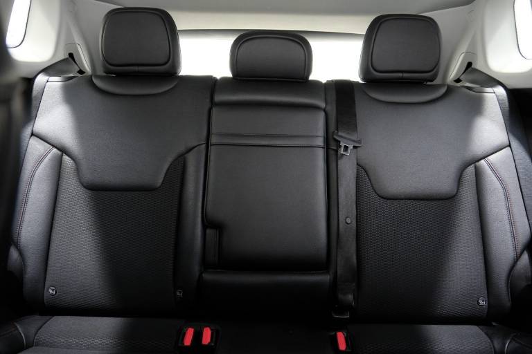 JEEP Compass 41