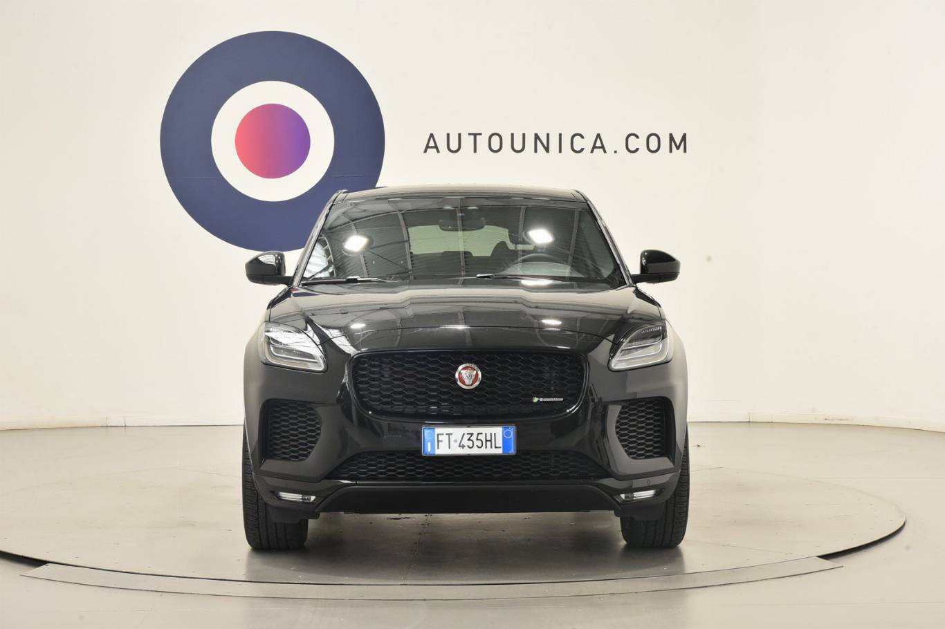 JAGUAR E-Pace 5