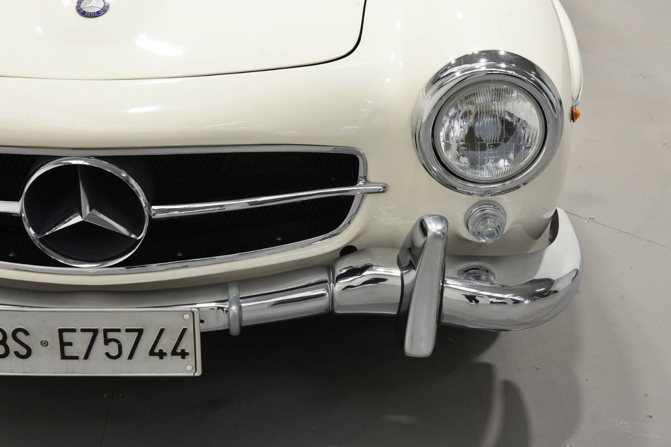 MERCEDES-BENZ 190 34