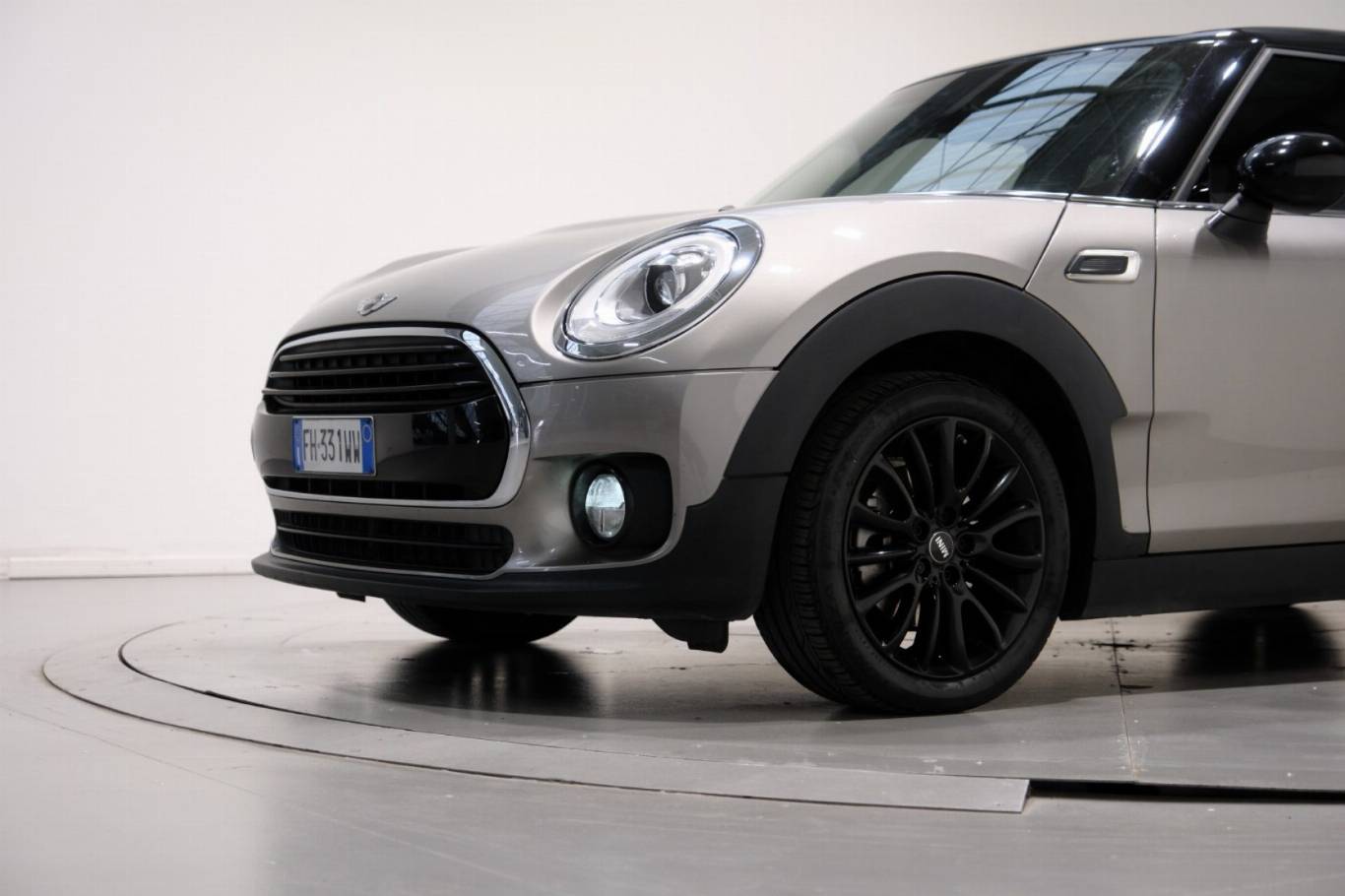 MINI Cooper Clubman 11