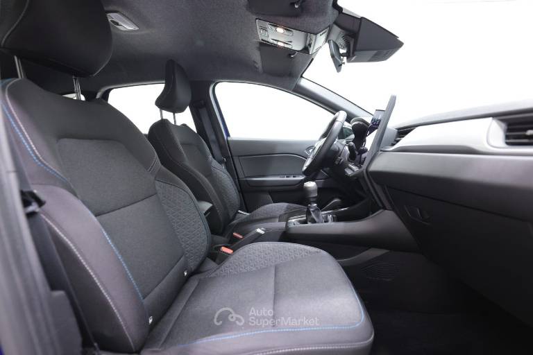 RENAULT Captur 43